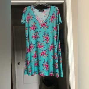 Short sleeve flower dress